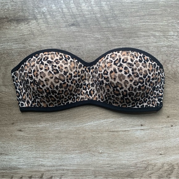 PINK Victoria's Secret Other - Victoria Secret PINK Leopard Print Lace Bandeau Bra